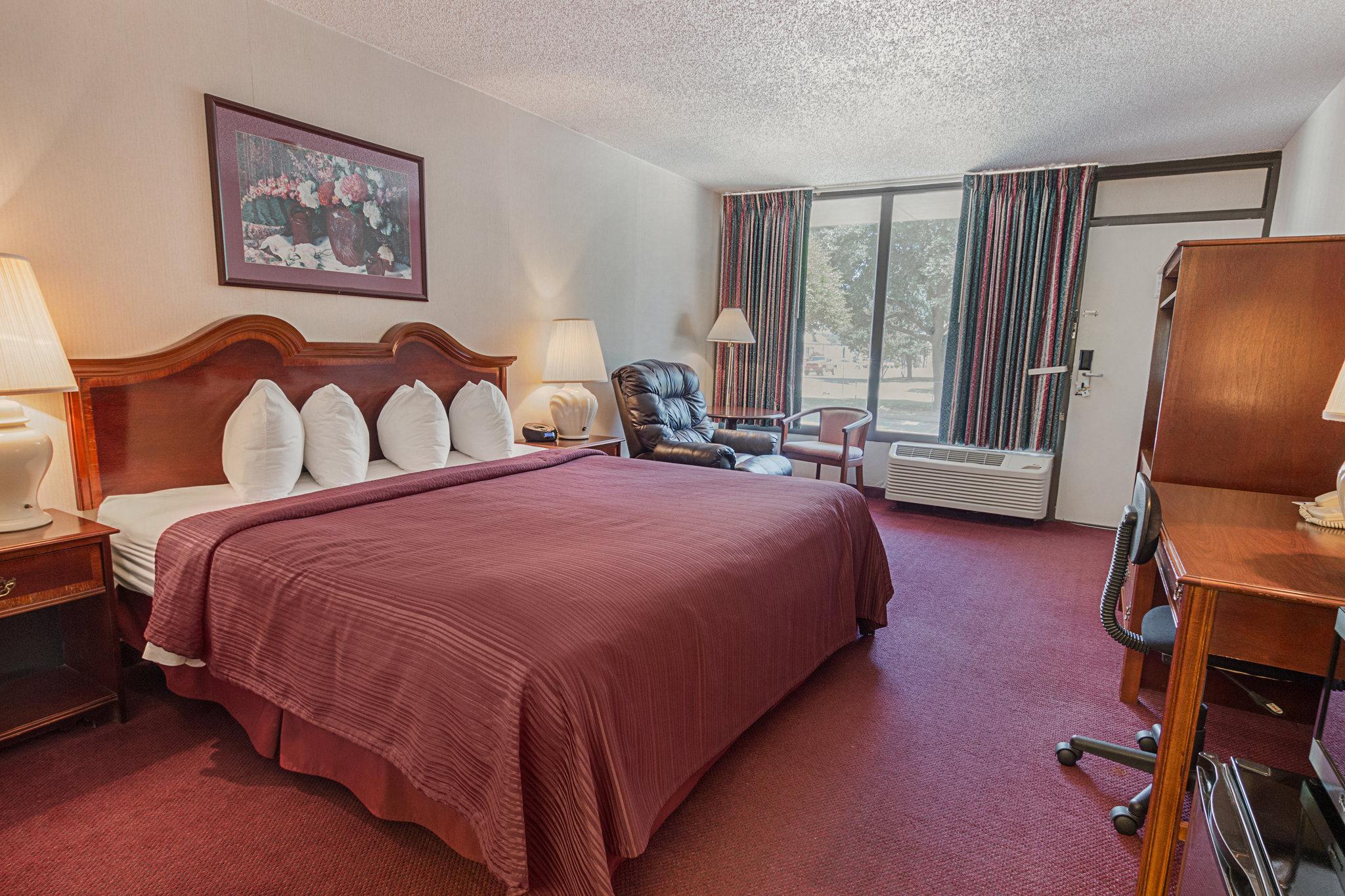 Quality Inn Эннис Экстерьер фото