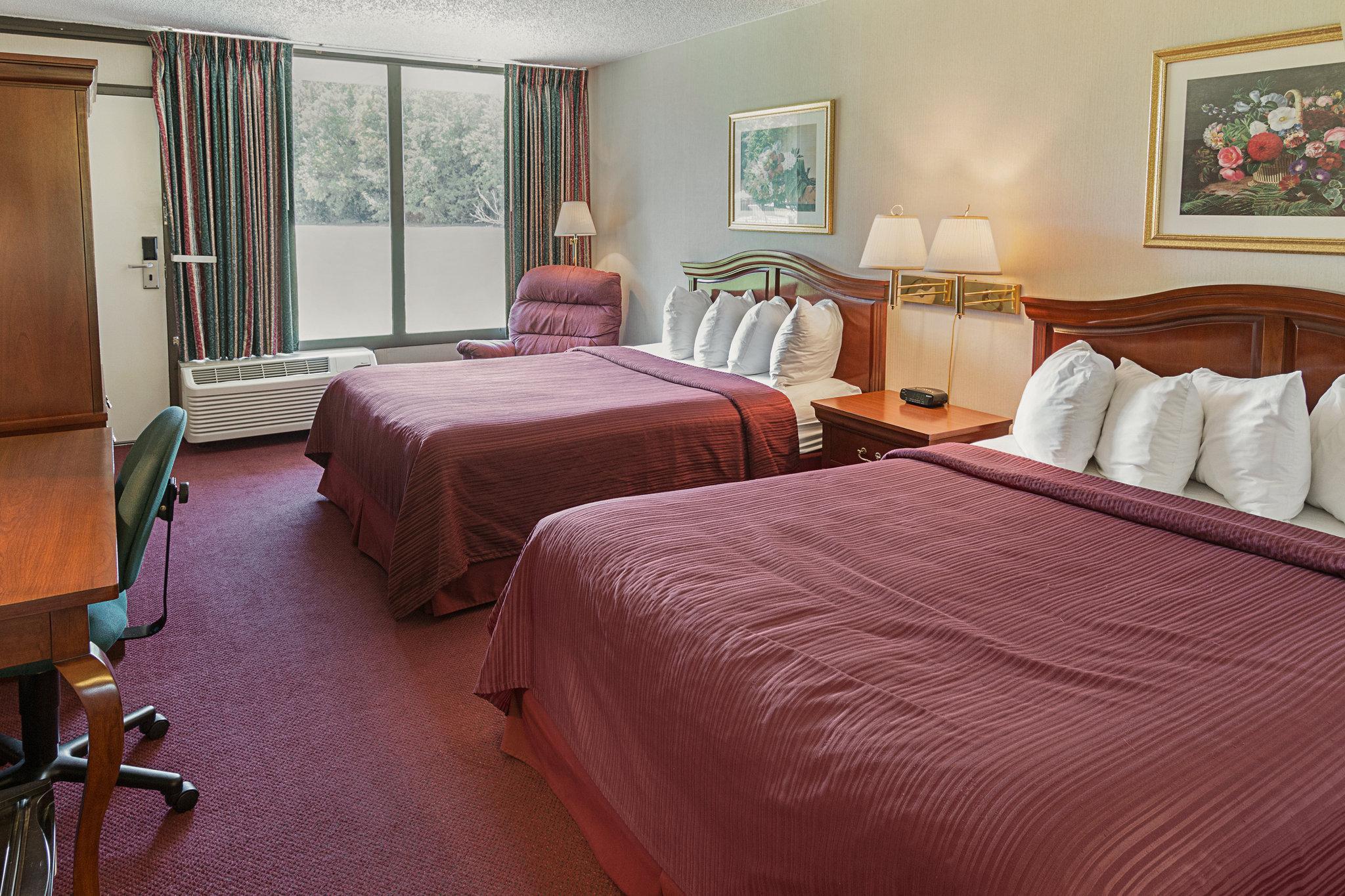 Quality Inn Эннис Экстерьер фото