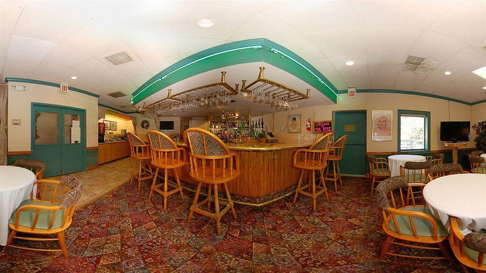 Quality Inn Эннис Экстерьер фото